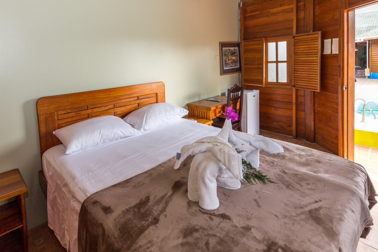 Shepherd Inn Crown Point Extérieur photo